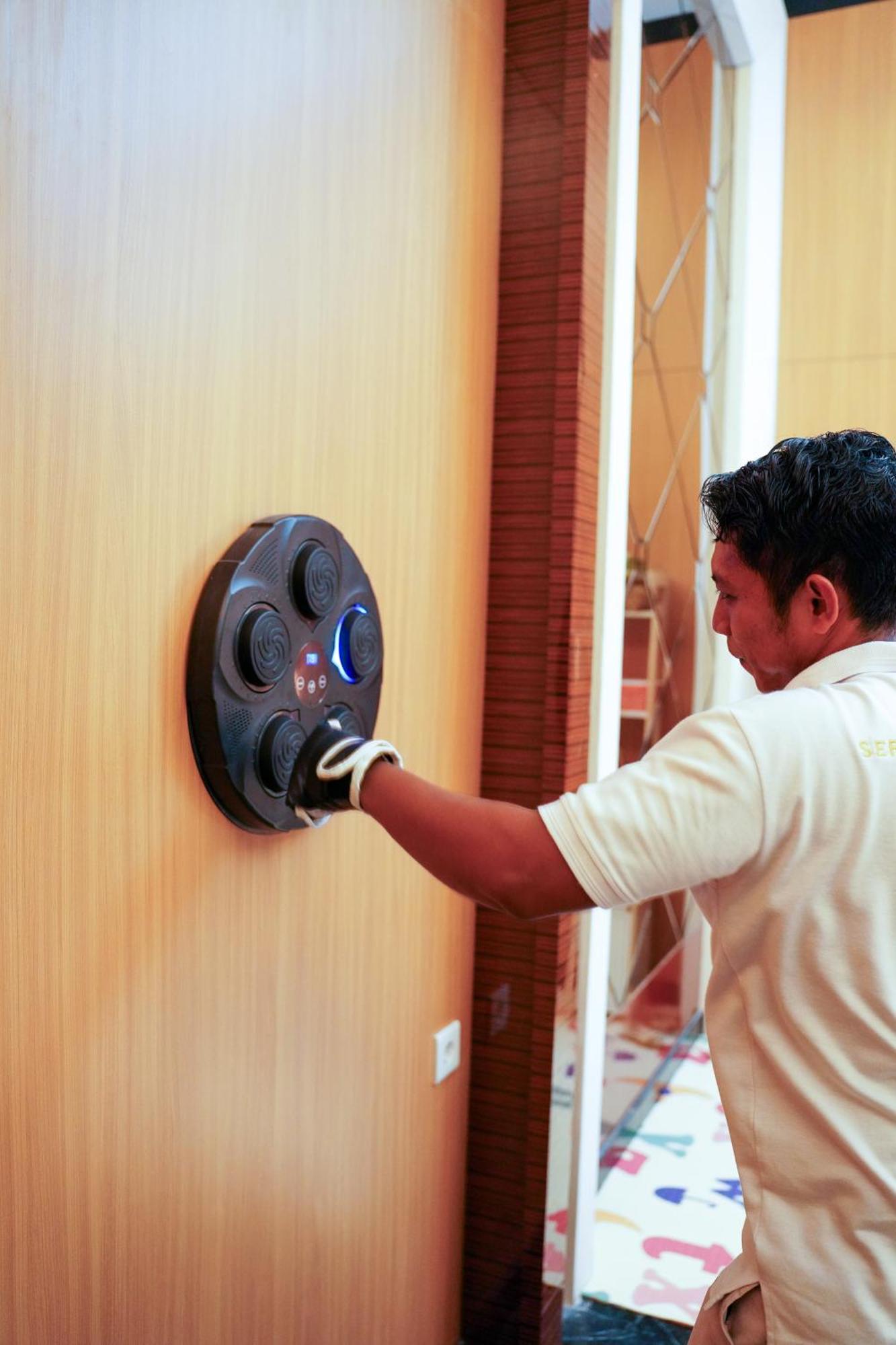Boss Legian Hotel Powered By Archipelago Kültér fotó