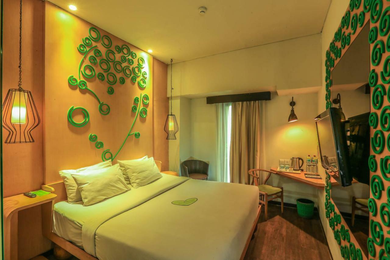 Boss Legian Hotel Powered By Archipelago Kültér fotó